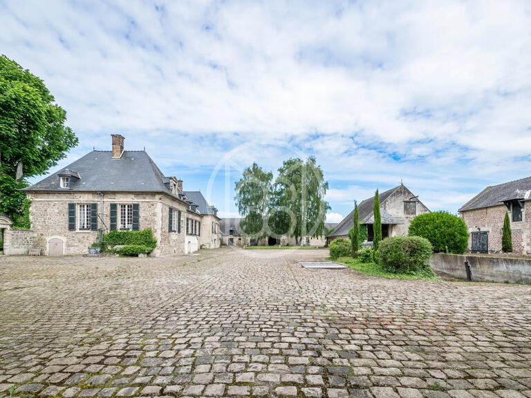 Propriété Laon - 8 chambres - 440m²