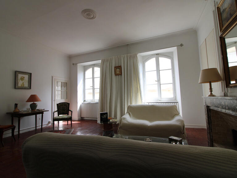 Maison Lasalle - 10 chambres - 675m²