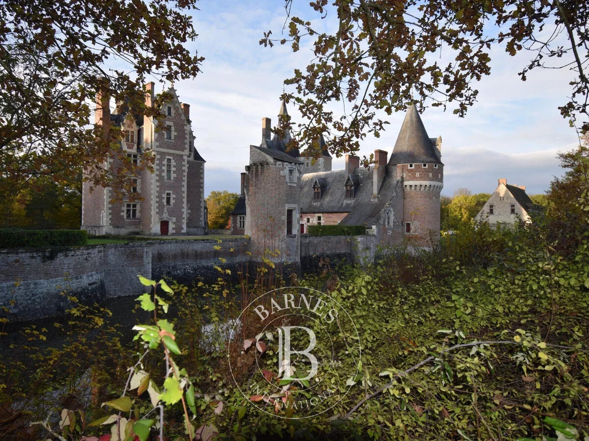 Château Lassay-sur-Croisne