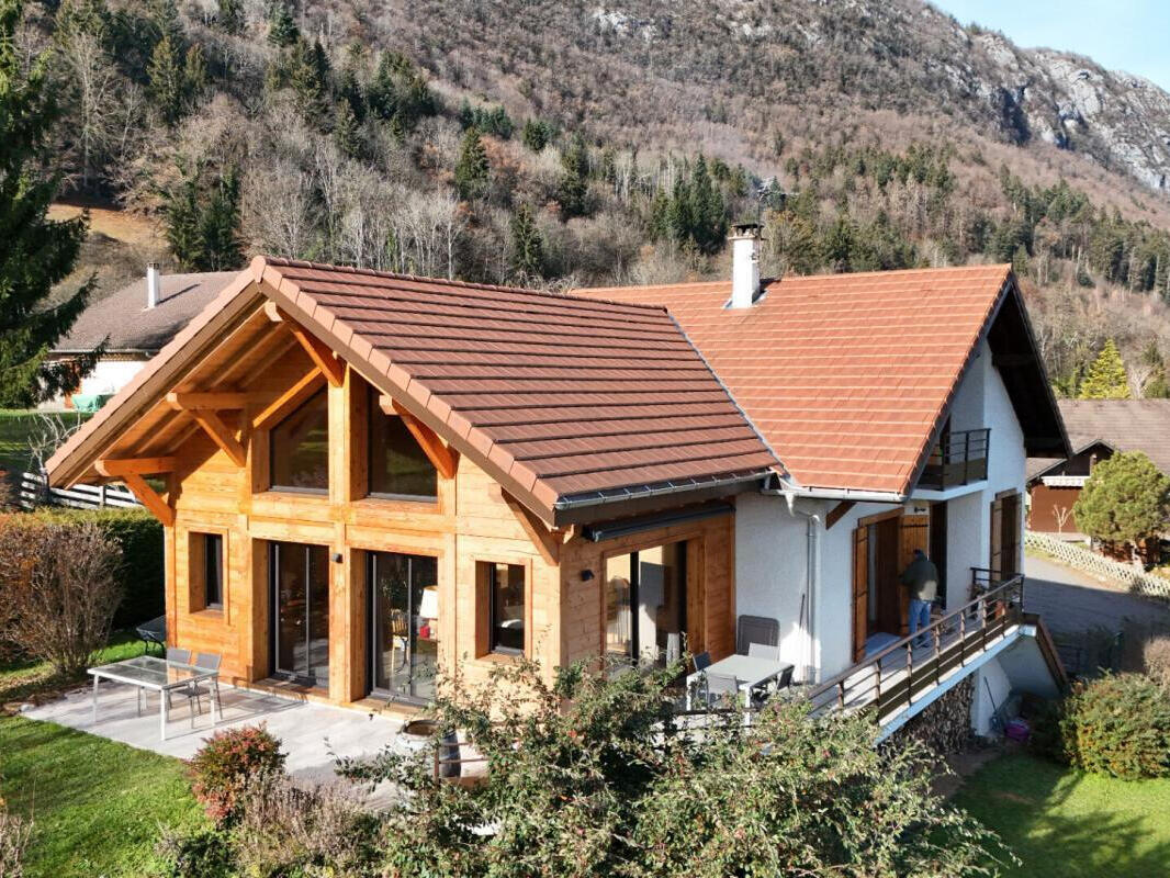 Maison Lathuile