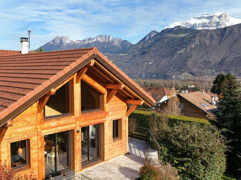 House Lathuile - 4 bedrooms