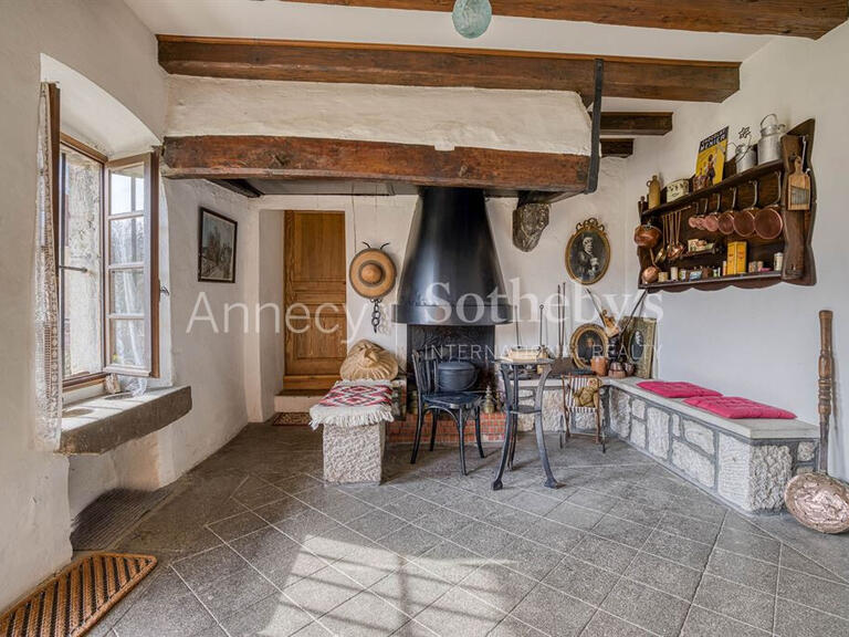 Maison Lathuile - 4 chambres - 230m²