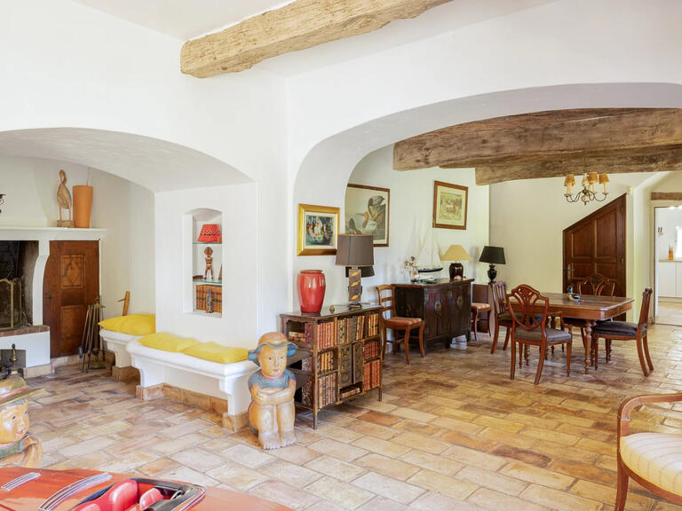 Villa Le Bar-sur-Loup - 4 bedrooms - 181m²