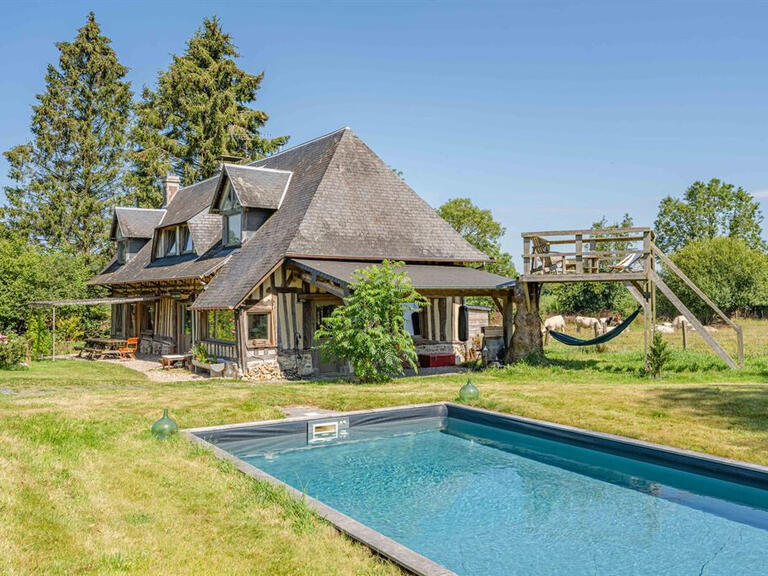 House Le Bois-Hellain - 4 bedrooms - 200m²