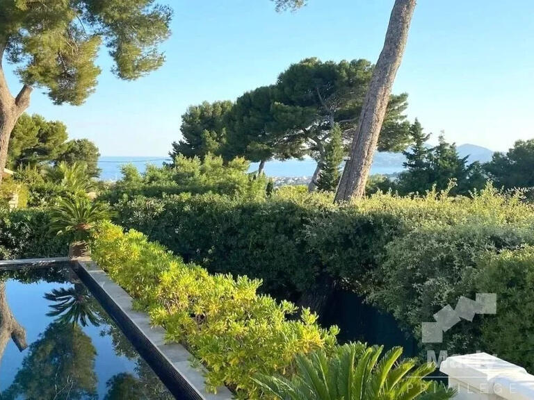 Villa with Sea view Le Cannet - 5 bedrooms - 220m²