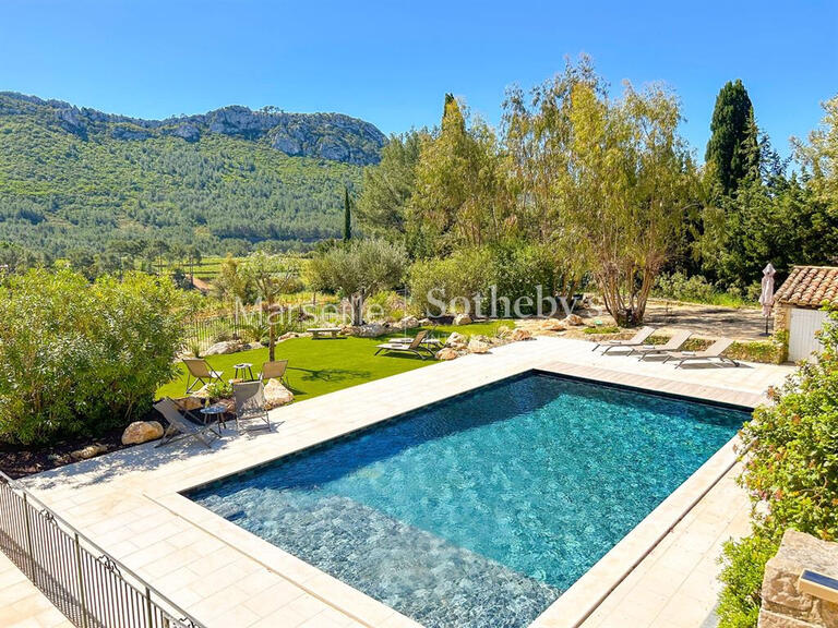 House Le Castellet - 7 bedrooms - 360m²