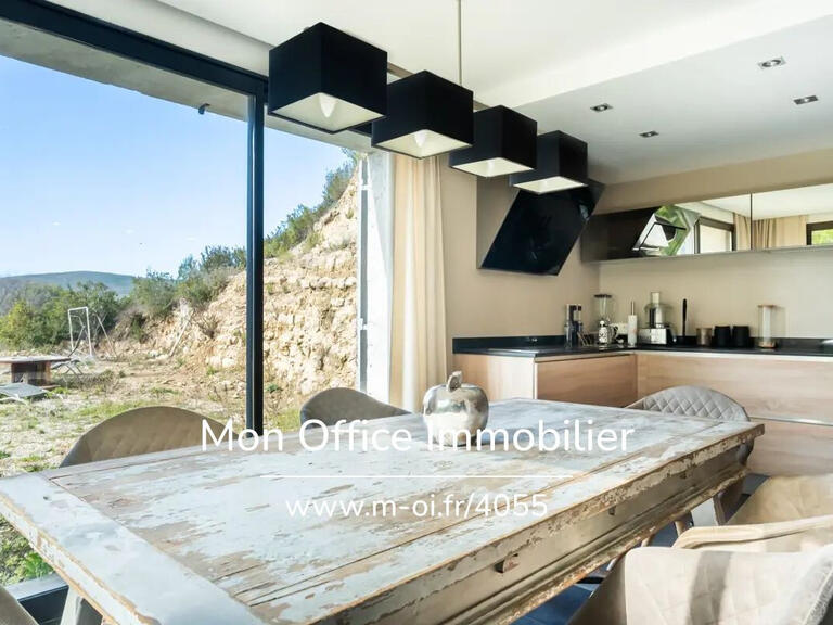 House Le Castellet - 4 bedrooms - 130m²