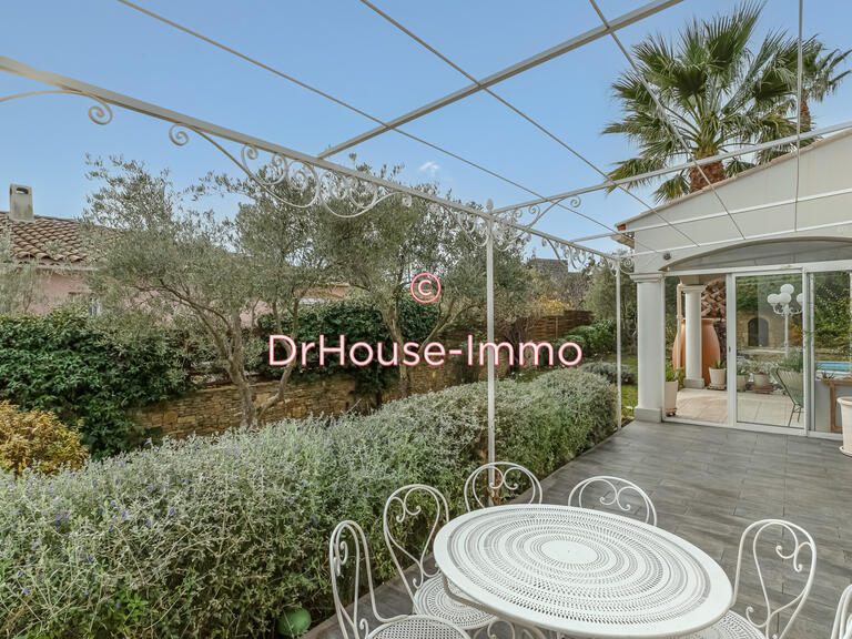 Villa Le Castellet - 4 bedrooms - 160m²