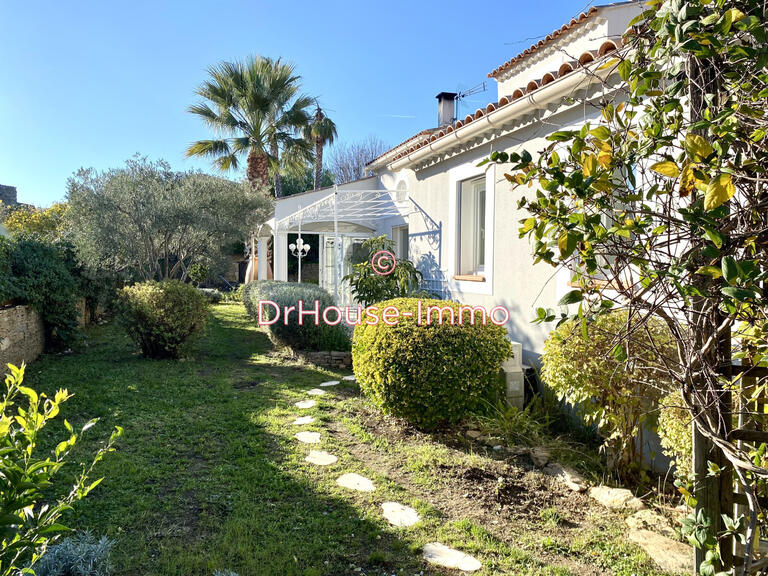 Villa Le Castellet - 4 bedrooms - 160m²