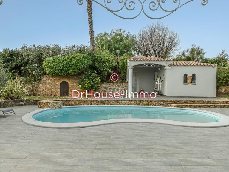 Villa Le Castellet - 4 bedrooms - 138m²