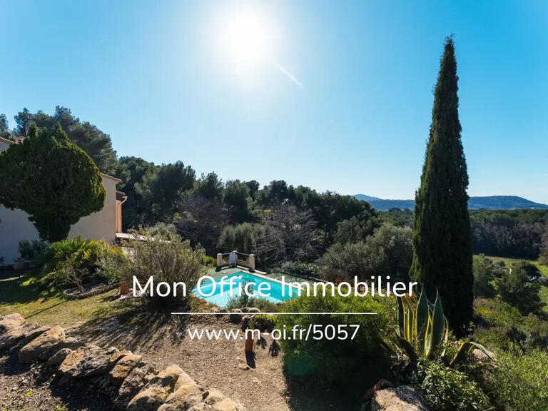 Villa Le Castellet - 6 bedrooms - 150m²