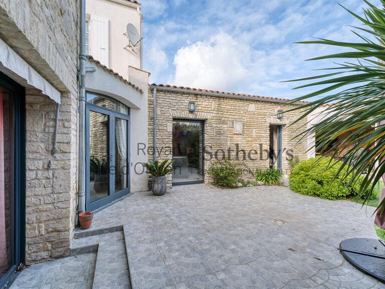 Maison Le Château-d'Oléron - 7 chambres - 237m²