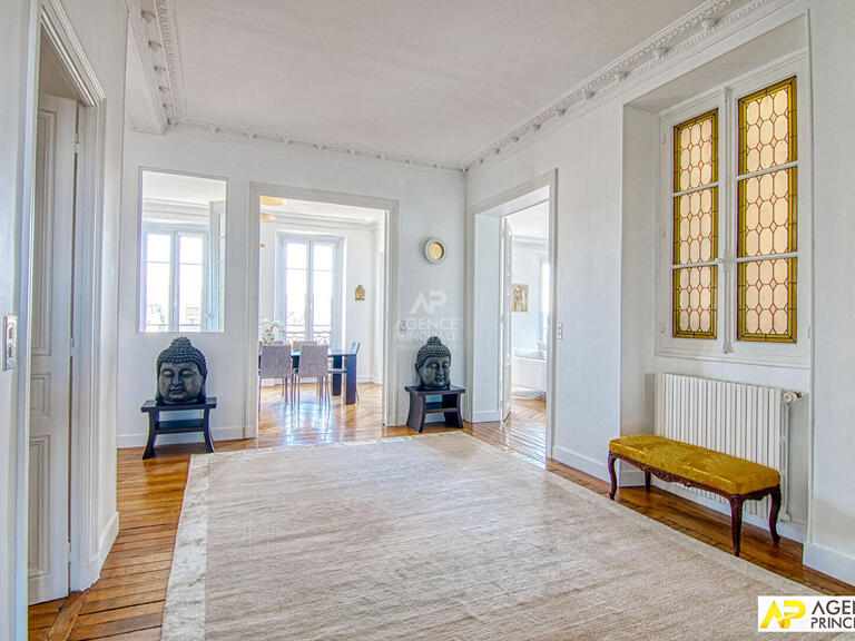 Appartement Le Chesnay - 4 chambres - 271m²