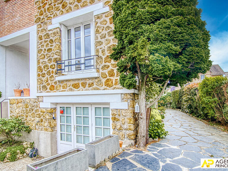 House Le Chesnay - 5 bedrooms - 149m²