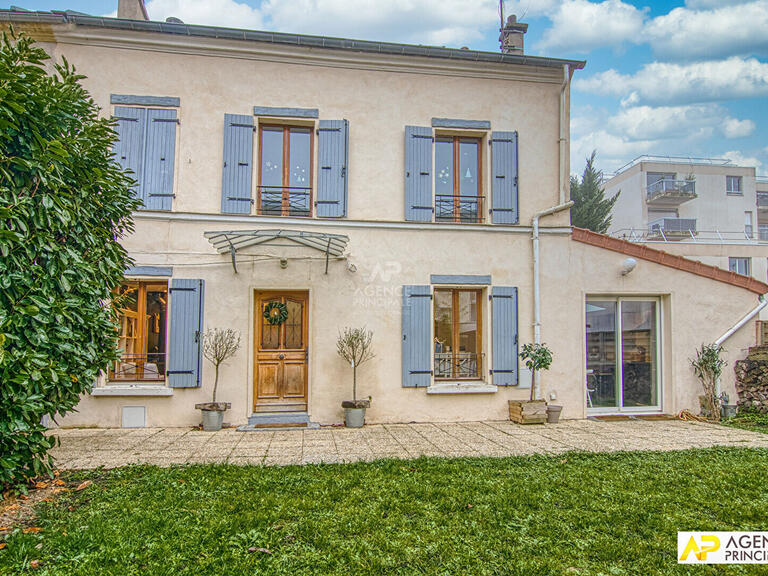 Maison Le Chesnay - 3 chambres - 129m²