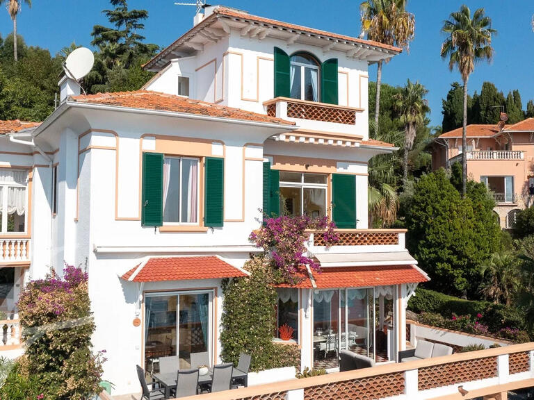 Villa with Sea view le golfe-juan - 5 bedrooms - 253m²