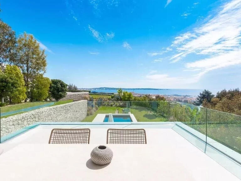 Villa with Sea view le golfe-juan - 220m²