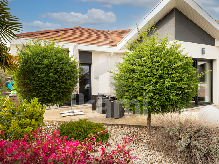 House Le Grand-Lemps - 4 bedrooms - 155m²