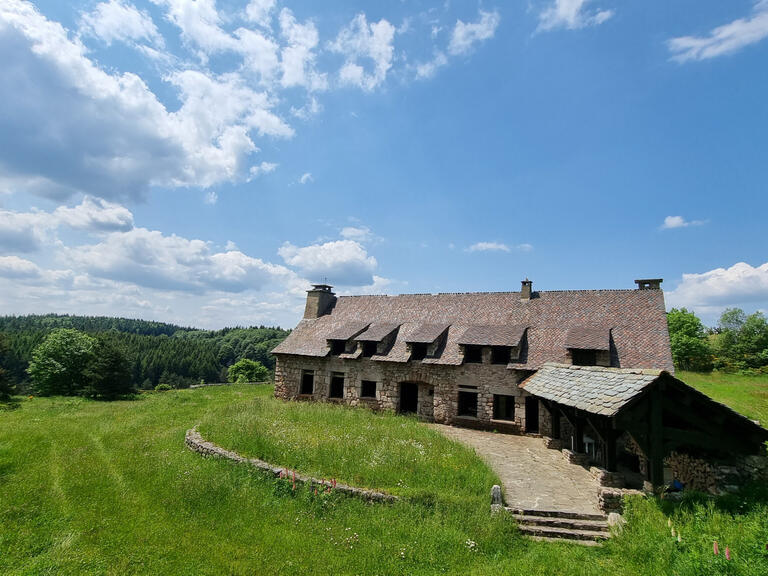 House Le Lac-d'Issarlès - 6 bedrooms - 276m²