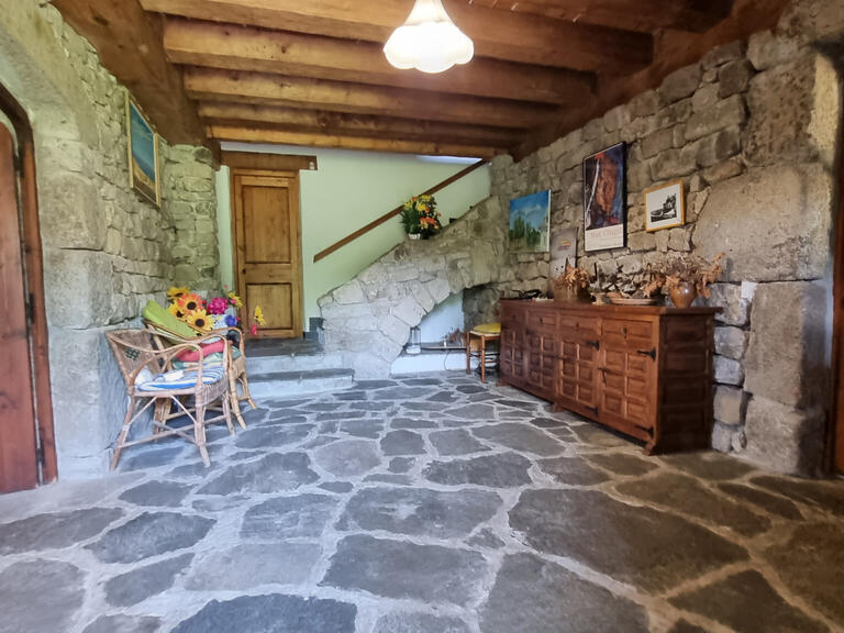 Maison Le Lac-d'Issarlès - 6 chambres - 276m²