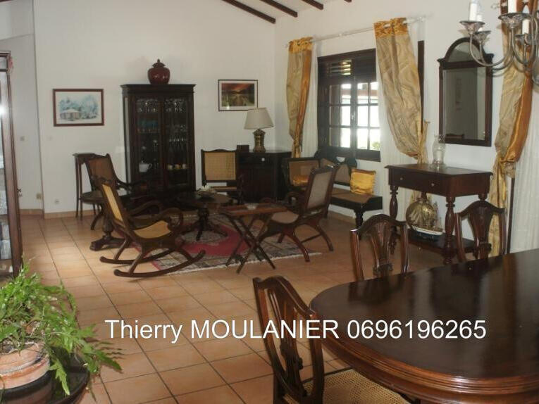 Vente Maison Le Lamentin - 4 chambres