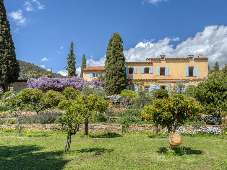 Property Le Lavandou - 9 bedrooms - 400m²