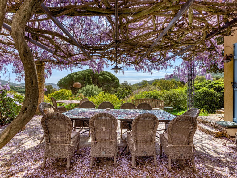 Property Le Lavandou - 9 bedrooms - 400m²