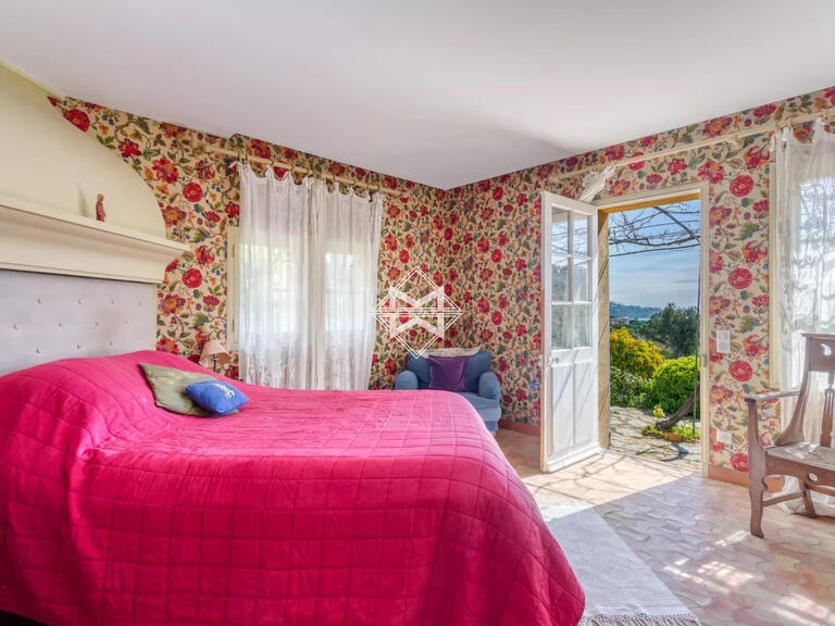 Sale Property with Sea view Le Lavandou - 9 bedrooms