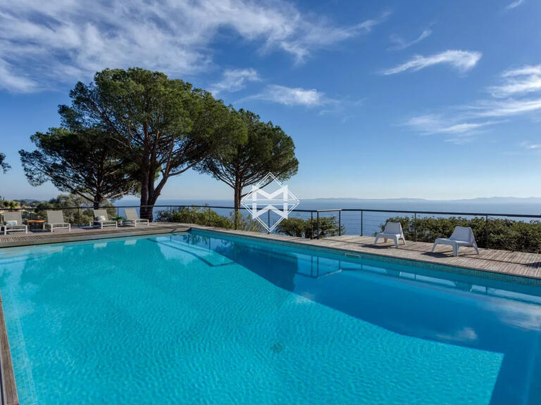 Villa Le Lavandou - 6 bedrooms - 340m²