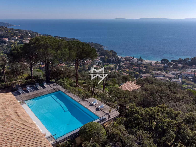 Villa Le Lavandou - 6 bedrooms - 340m²