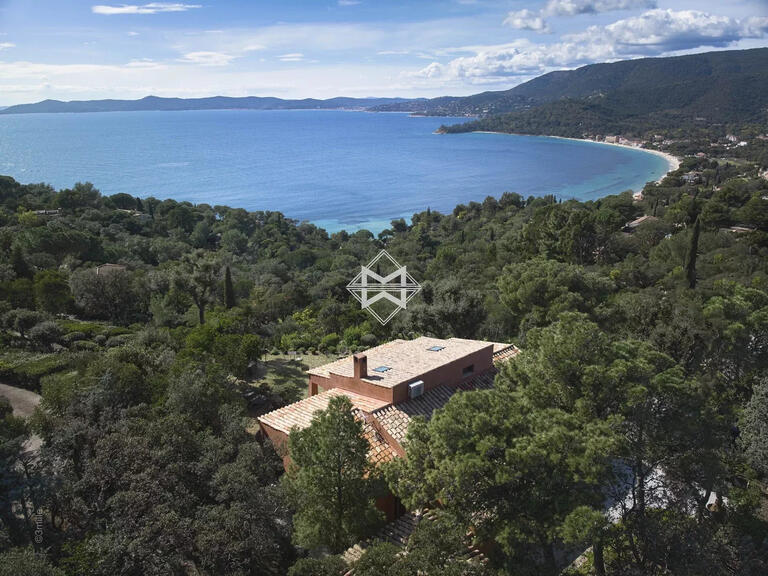 Villa Le Lavandou - 6 bedrooms - 210m²