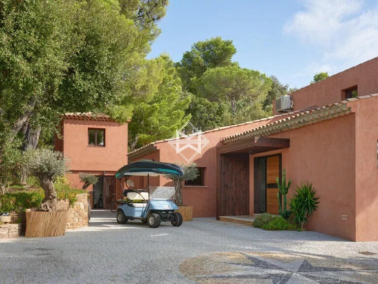 Villa Le Lavandou - 6 bedrooms - 210m²