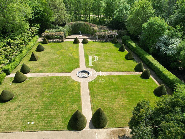 Castle Le Mans - 14 bedrooms