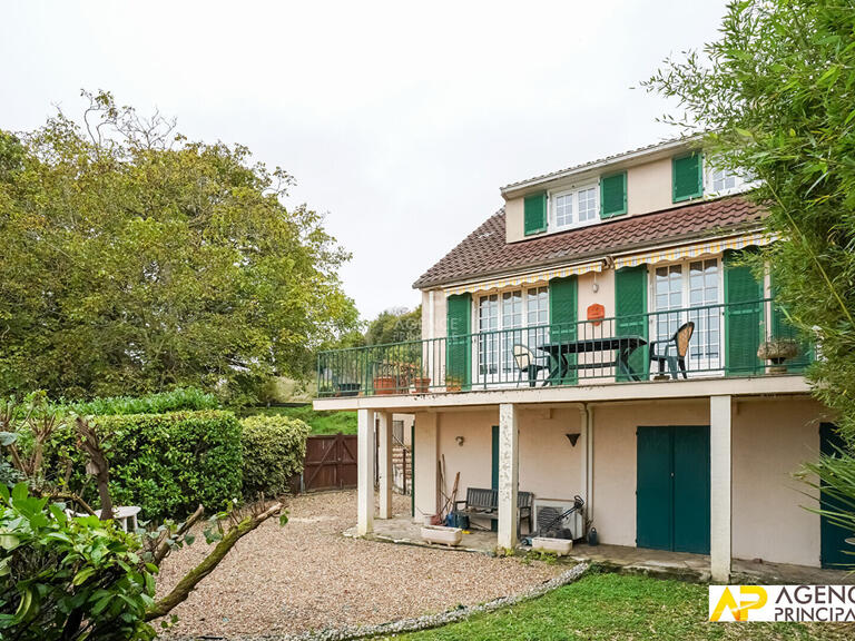 House Le Mesnil-le-Roi - 5 bedrooms - 172m²