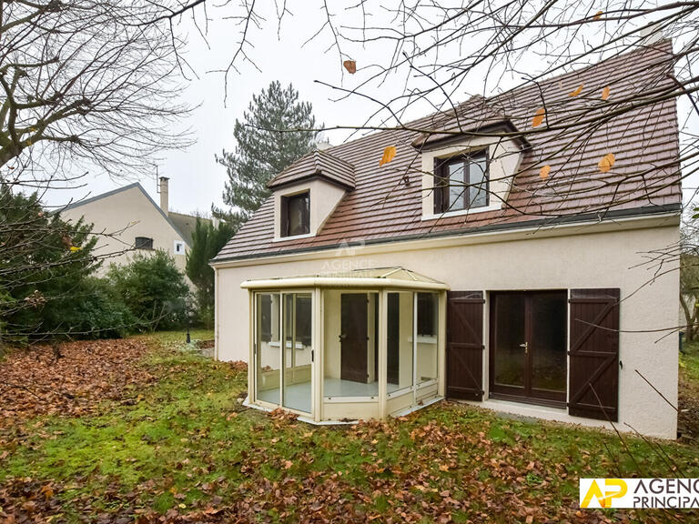 Maison Le Mesnil-le-Roi - 4 chambres - 150m²