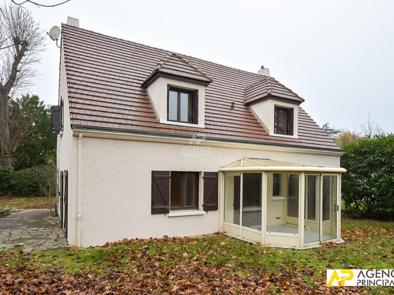 Maison Le Mesnil-le-Roi - 4 chambres - 150m²