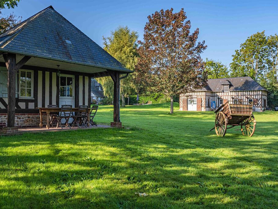 House Le Mesnil-sur-Blangy