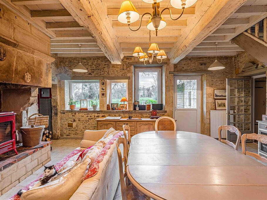 Equestrian property Le Molay-Littry