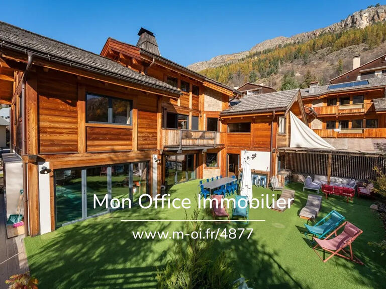 Chalet Le Monêtier-les-Bains - 7 bedrooms - 400m²