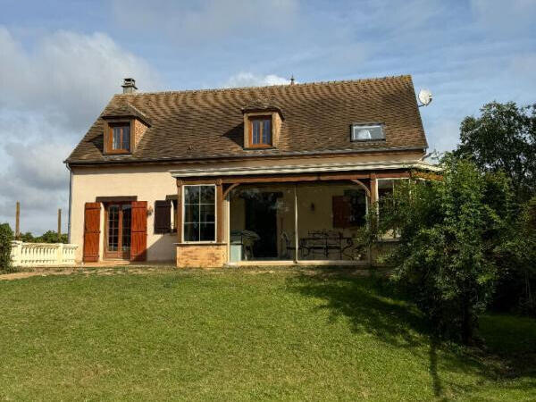 House Le Plessis-Belleville - 5 bedrooms