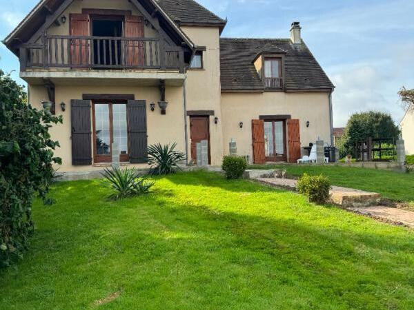 House Le Plessis-Belleville - 5 bedrooms