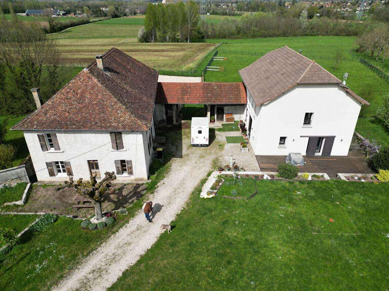 Maison Le Pont-de-Beauvoisin - 8 chambres