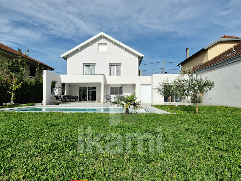 House Le Pont-de-Claix - 3 bedrooms - 140m²