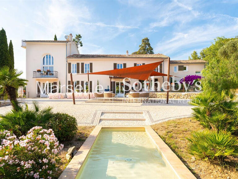 House Le Pradet - 10 bedrooms - 600m²