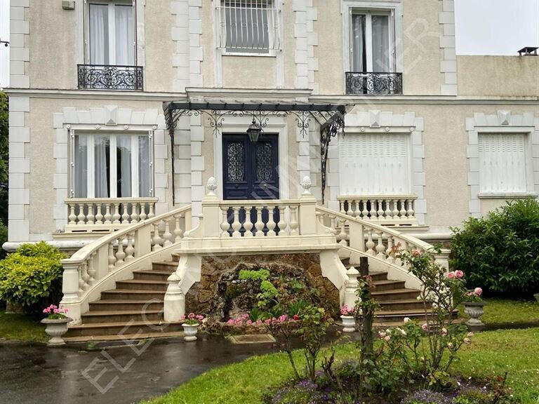 House Le Raincy - 6 bedrooms - 512m²