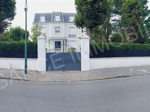 House Le Raincy - 6 bedrooms - 512m²