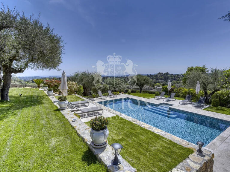 Villa Le Rouret - 6 bedrooms - 280m²