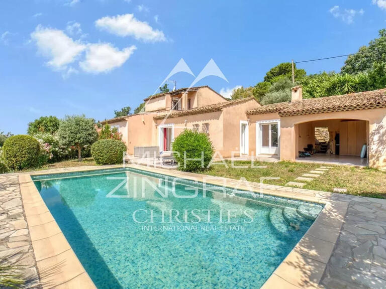 Villa Le Tignet - 4 bedrooms - 222m²