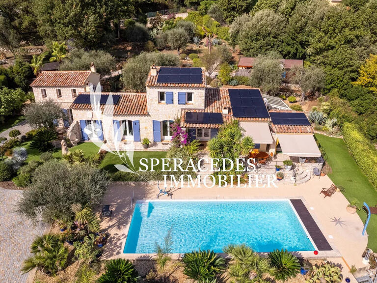 Villa Le Tignet - 4 bedrooms - 207m²