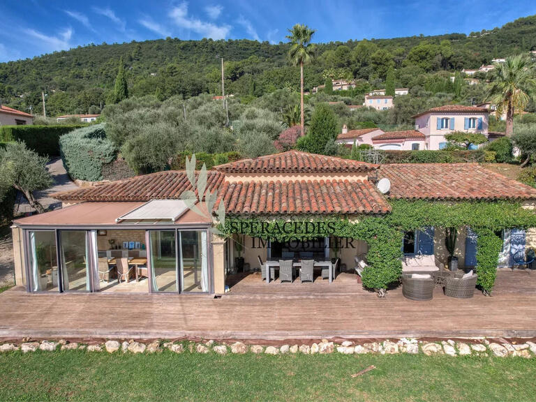 Villa Le Tignet - 4 bedrooms - 180m²